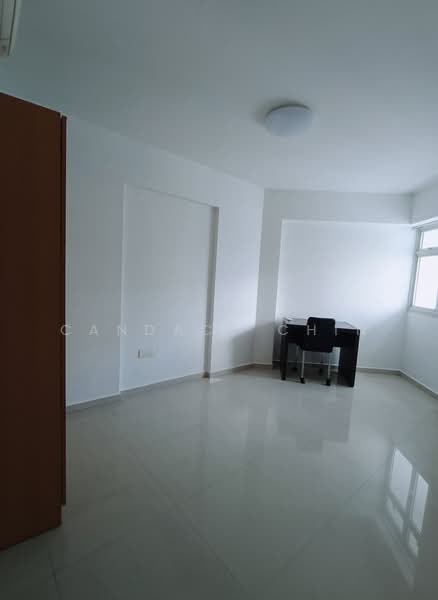 393 Bukit Batok West Avenue 5, 393 Bukit Batok West Avenue 5, 2 Bedrooms, 968 sqft, HDB Flat For Rent, by Candace Chin, 21813632 - PropertyGuru.com.sg