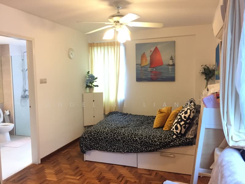 Corner Semi D Balmoral Park, 32C Balmoral Park, 5 Bedrooms, 3,200 sqft, Semi-Detached House For Rent, by Angeline Liang, 21813722 - BEDROOM 3 WITH CEILING FAN - PropertyGuru.com.sg