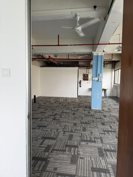 Tong Lee Building, 35 Kallang Pudding Road, 1,200 sqft, Light Industrial (B1) For Rent, by Candace Chin, 21814227 - CommercialGuru.com.sg