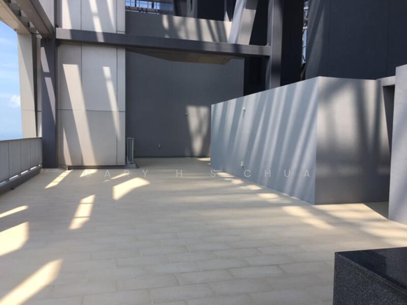For Sale - V on Shenton