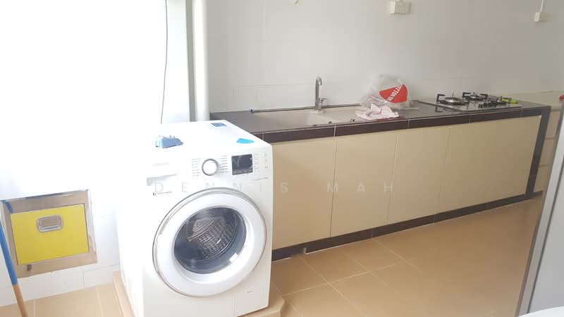 For Rent - 373 Clementi Avenue 4