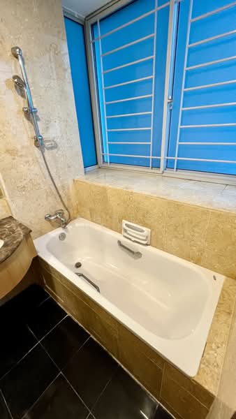 Calarasi, , 3 Bedrooms, 1,152 sqft, Condominium For Rent, by Agnes Heng, 21817552 - PropertyGuru.com.sg