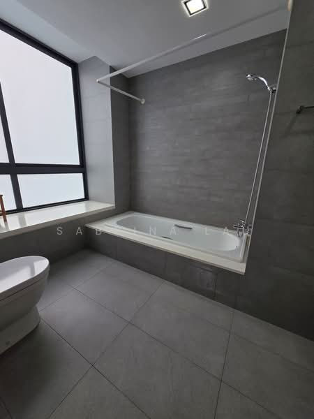 The Suites @ Central, 57-57A Devonshire Road, 2 Bedrooms, 1,055 sqft, Condominium For Rent, by Sabrina Lau, 21817705 - PropertyGuru.com.sg