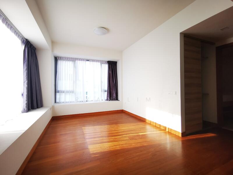 Altez, 16 Enggor Street, 1 Bedroom, 861 sqft, Condominium For Rent, by Ryan Lim, 21818146 - Bright Bedroom - PropertyGuru.com.sg