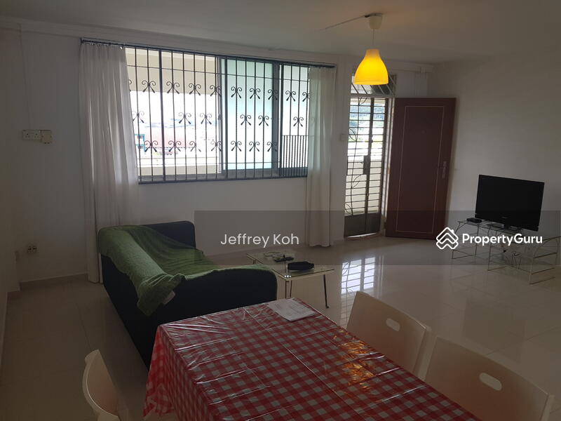 For Rent - 337 Bukit Batok Street 34
