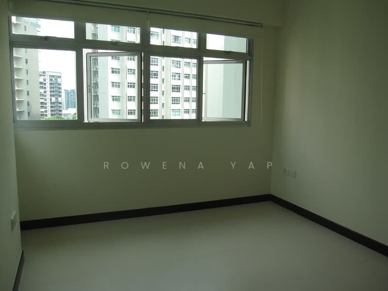 470A Upper Serangoon Crescent, 470A Upper Serangoon Crescent, Hougang / Punggol / Sengkang, 3 Bedrooms, 990 sqft, HDB Flat For Rent, by Rowena Yap, 21823723 - Masterbedroom - PropertyGuru.com.sg