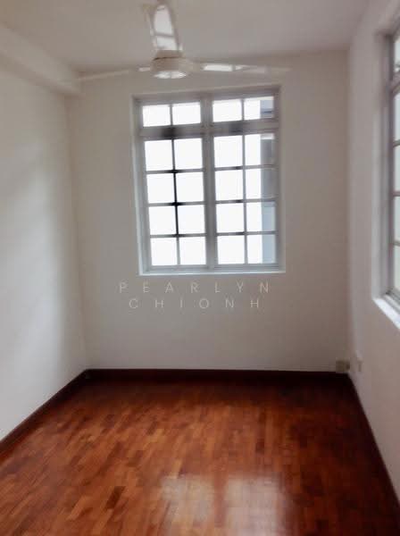 Jalan Riang, Jalan Riang, Macpherson / Potong Pasir, 4 Bedrooms, 2,000 sqft, Semi-Detached House For Rent, by Pearlyn Chionh, 21826554 - PropertyGuru.com.sg