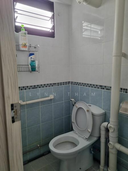 429 Clementi Avenue 3, 429 Clementi Avenue 3, Room Rental, 200 sqft, HDB Flat For Rent, by Lynn Tham, 21829988 - PropertyGuru.com.sg