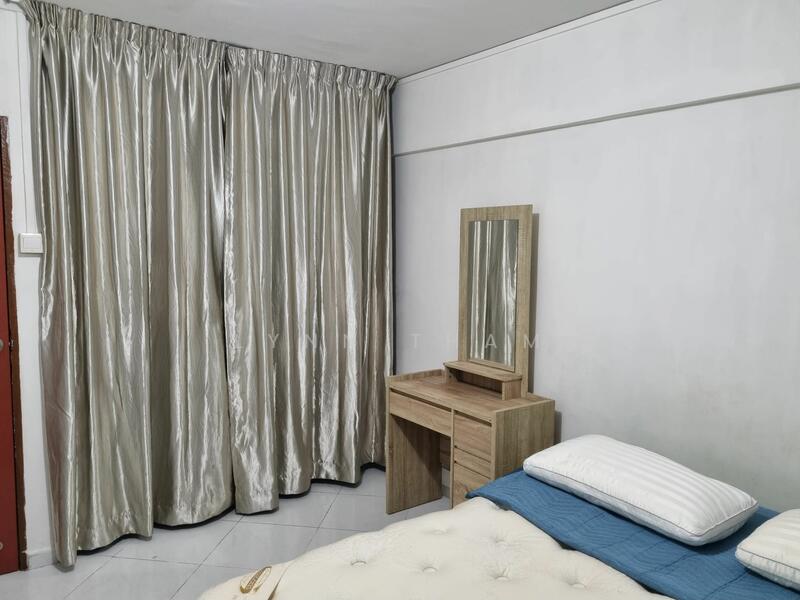 429 Clementi Avenue 3, 429 Clementi Avenue 3, Room Rental, 200 sqft, HDB Flat For Rent, by Lynn Tham, 21829988 - PropertyGuru.com.sg