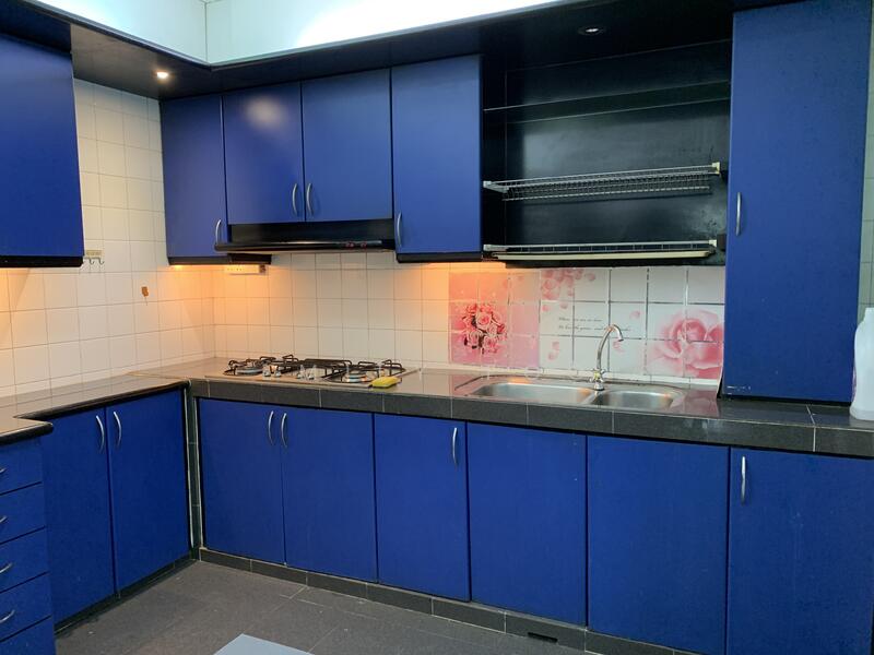 81A Lorong 4 Toa Payoh, 81A Lorong 4 Toa Payoh, 3 Bedrooms, 1,302 sqft, HDB Flat For Rent, by Emily Foo, 21830956 - Kitchen - PropertyGuru.com.sg