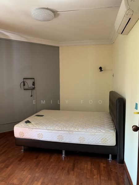 81A Lorong 4 Toa Payoh, 81A Lorong 4 Toa Payoh, 3 Bedrooms, 1,302 sqft, HDB Flat For Rent, by Emily Foo, 21830956 - Bedroom - PropertyGuru.com.sg