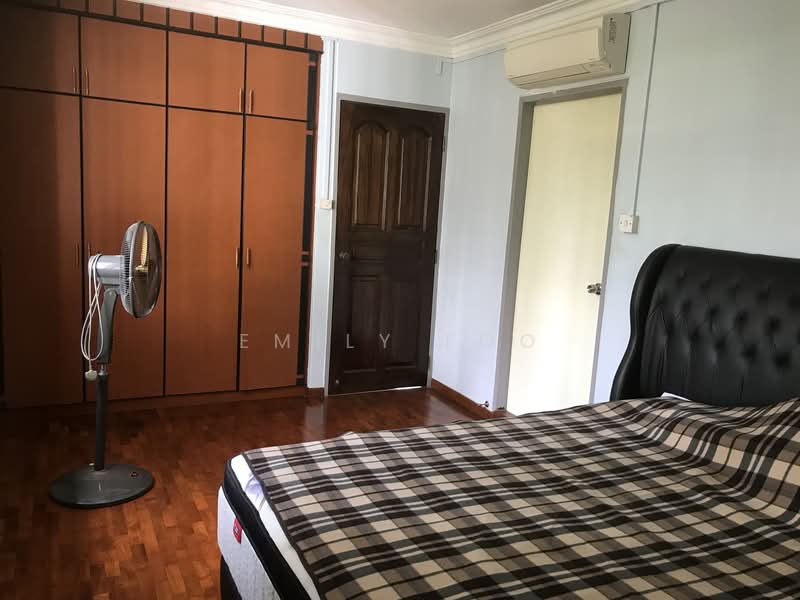 81A Lorong 4 Toa Payoh, 81A Lorong 4 Toa Payoh, 3 Bedrooms, 1,302 sqft, HDB Flat For Rent, by Emily Foo, 21830956 - Bedroom - PropertyGuru.com.sg