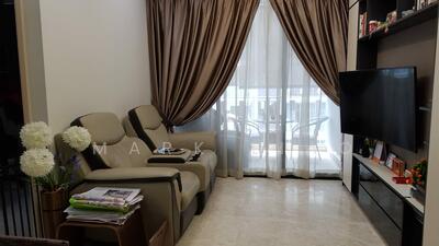 For Rent - The Luxurie