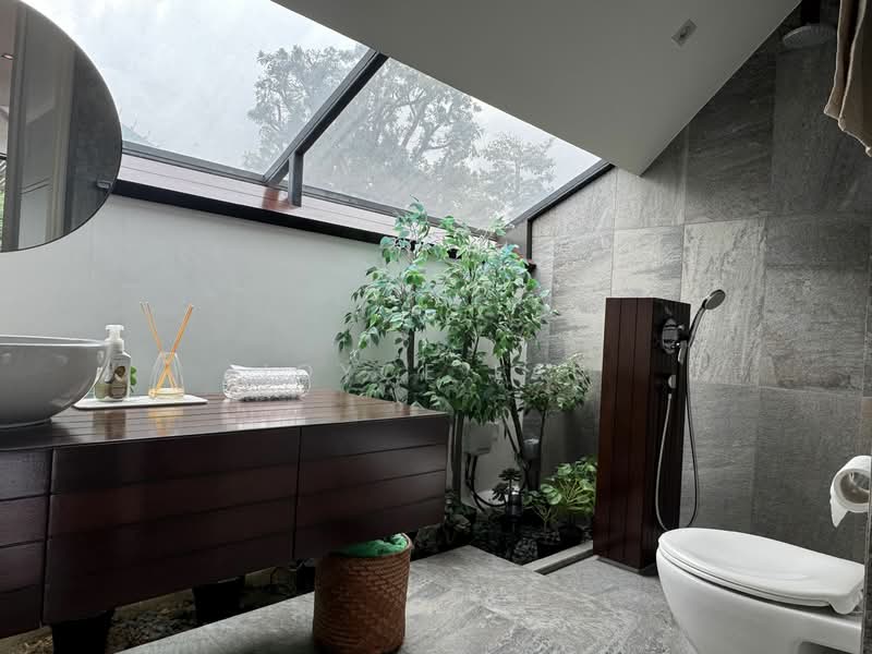 Greenwood Avenue- Timeless Modern Semi Detached 2.5 Storeys with Basement Semi-Detached House For Sale at S$ 10,500,000 | PropertyGuru Singapore