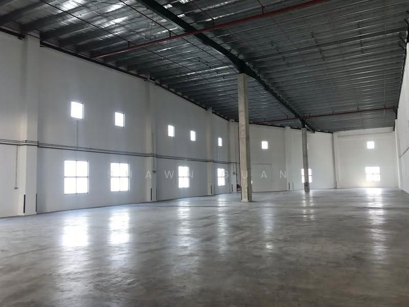 Changi North Way Warehouse cum office For Rent, Changi North Way, Changi Airport / Changi Village, 43,166 sqft, Factory / Workshop (B2) For Rent, by Shawn Guan, 21836315 - CommercialGuru.com.sg