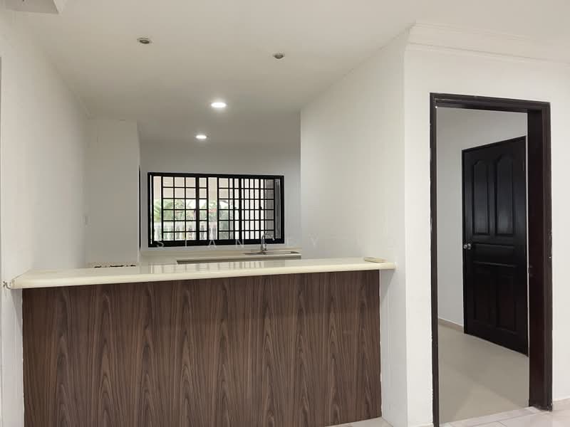 Lorong Mydin, Lorong Mydin, 5 Bedrooms, 4,600 sqft, Semi-Detached House For Rent, by Stanley Ho, 21838125 - PropertyGuru.com.sg