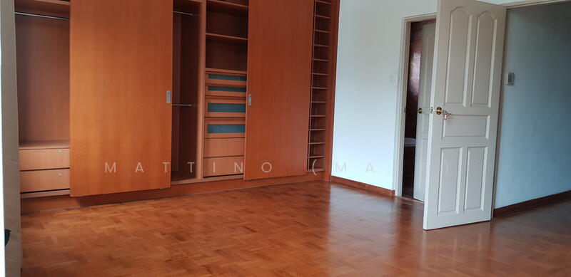 Tenant's Furniture, call 9169-7684 for viewing