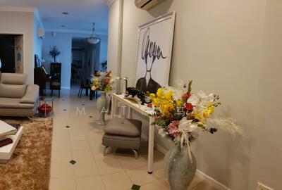 For Sale - ★Rare★ 稀有洋房 ★Charismatic★ 优质魅力 ★Elevated Ground★ 高地别墅