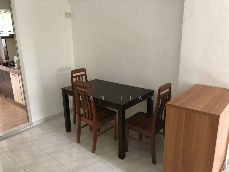 31 Holland Close, 31 Holland Close, 2 Bedrooms, 721 sqft, HDB Flat For Rent, by Alan Tian, 21841914 - PropertyGuru.com.sg