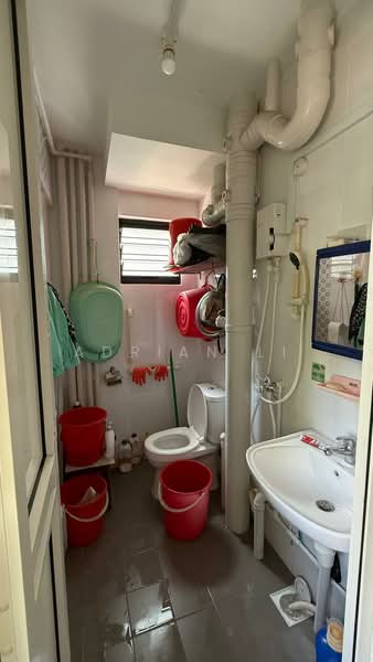 139 Potong Pasir Avenue 3, 139 Potong Pasir Avenue 3, Room Rental, 130 sqft, HDB Flat For Rent, by Adrian Li, 21842254 - PropertyGuru.com.sg