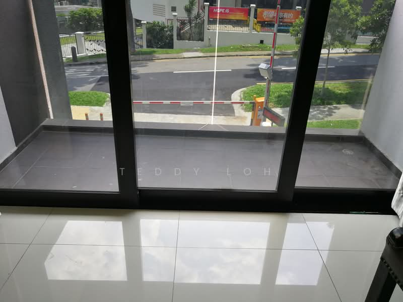 Viva Vista Condominium For Sale at S$ 750,000 | PropertyGuru Singapore