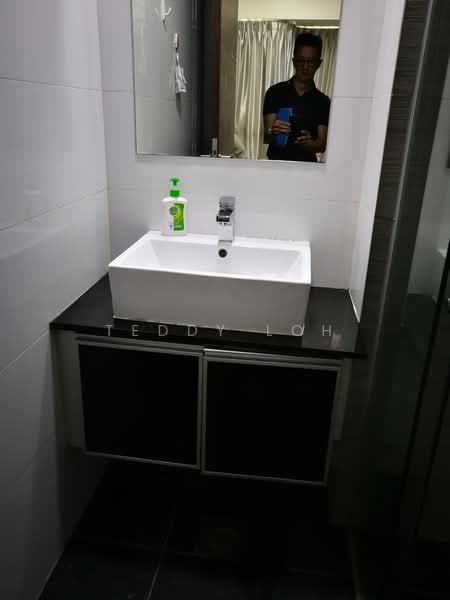 Viva Vista Condominium For Sale at S$ 750,000 | PropertyGuru Singapore