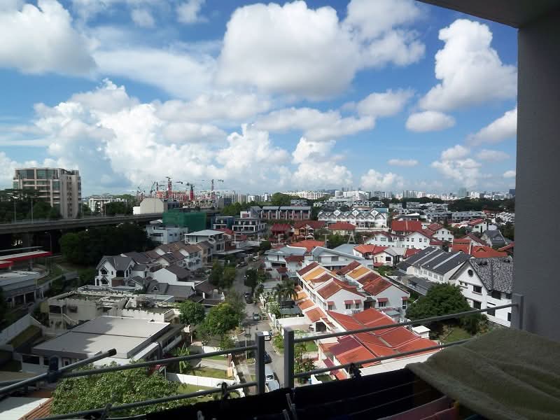 Sunglade, 1 Serangoon Avenue 2, 3 Bedrooms, 1,044 sqft, Condominium For Rent, by Leslie Tay, 21844695 - PropertyGuru.com.sg
