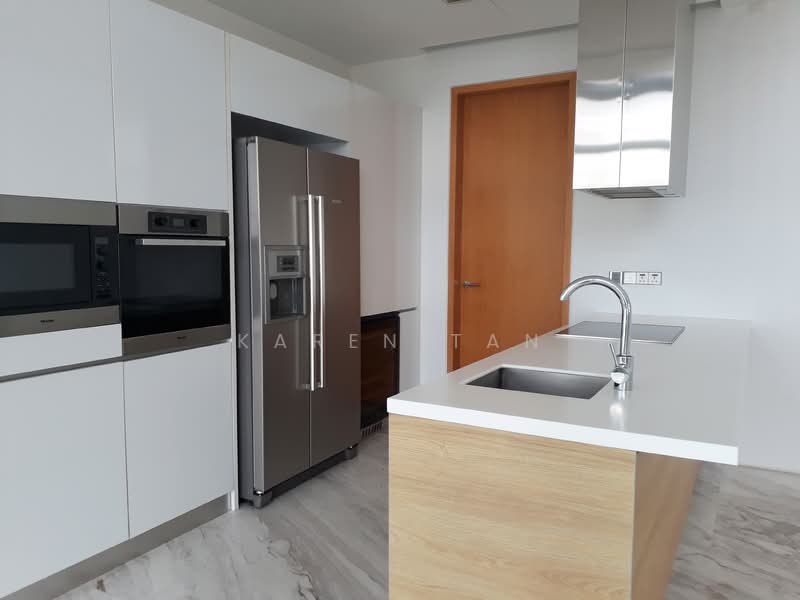 Skypark @ Somerset, 22 Saint Thomas Walk, 4 Bedrooms, 3,347 sqft, Apartment For Rent, by Karen Tan, 21846866 - PropertyGuru.com.sg