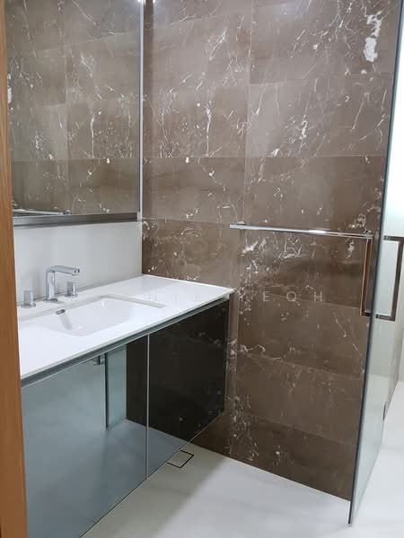 76 Shenton, 76 Shenton Way, 2 Bedrooms, 979 sqft, Condominium For Rent, by Bonnie Yeoh, 21846893 - PropertyGuru.com.sg