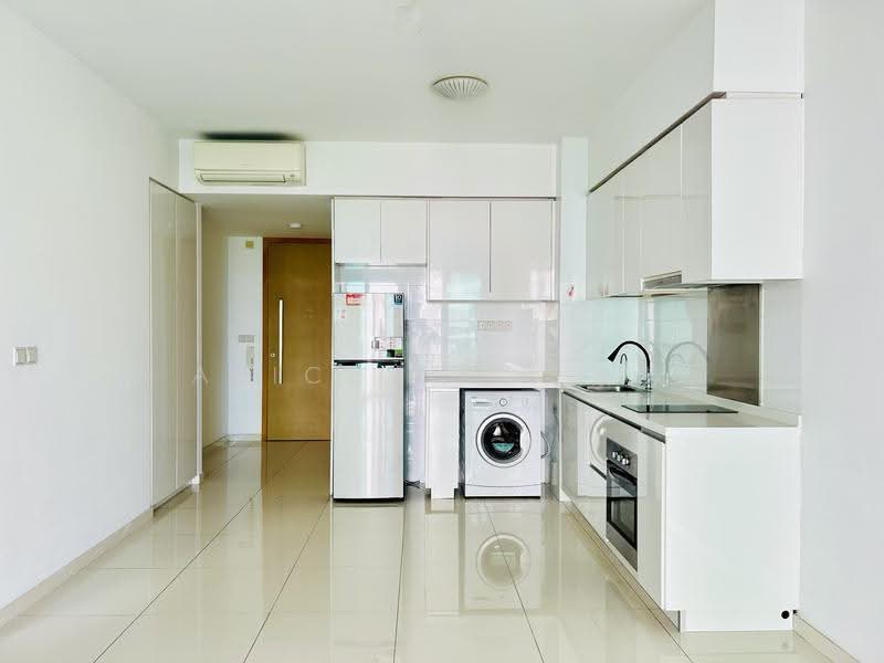 Eight Courtyards, 8 Canberra Drive, Sembawang / Yishun, 2 Bedrooms, 861 sqft, Condominium For Rent, by Alice Ng 黄素芳, 21848383 - Kitchen - PropertyGuru.com.sg
