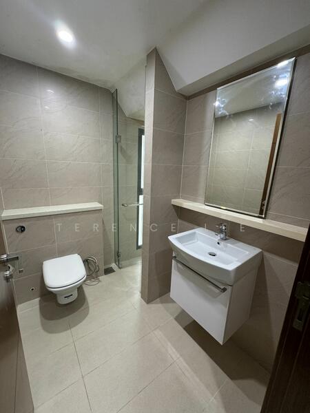 Miltonia Residences, 546 Miltonia Close, 2 Bedrooms, 1,001 sqft, Condominium For Rent, by Terence Lee, 21852944 - PropertyGuru.com.sg