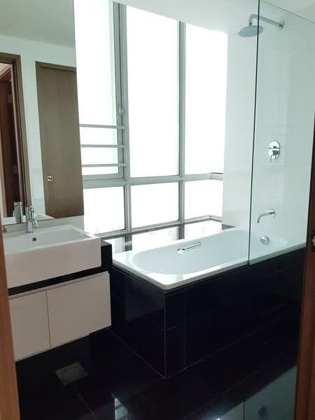 Moda, 42 East Coast Road, East Coast / Marine Parade, 2 Bedrooms, 764 sqft, Apartment For Rent, by Lim Keith, 21853281 - PropertyGuru.com.sg
