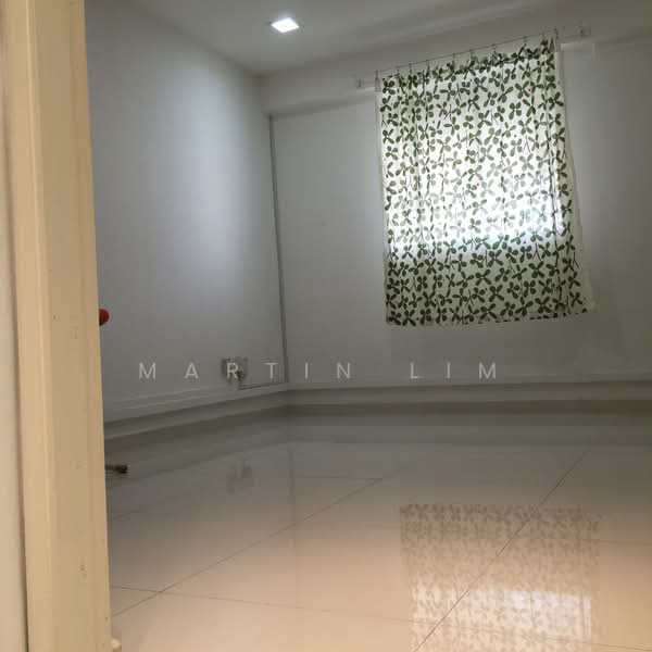 430 Clementi Avenue 3, 430 Clementi Avenue 3, 2 Bedrooms, 721 sqft, HDB Flat For Rent, by Martin Lim, 21862672 - Common Bedroom  - PropertyGuru.com.sg