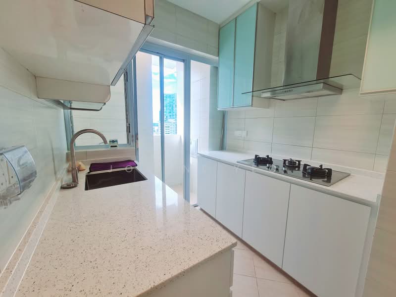 The Merlot, 101 Keng Lee Road, Farrer Park / Serangoon Rd, 2 Bedrooms, 883 sqft, Apartment For Rent, by Joanne Yeo, 21865766 - Newly refurbished kitchen with new Cooker stove, bottom cabinet and sink set - PropertyGuru.com.sg