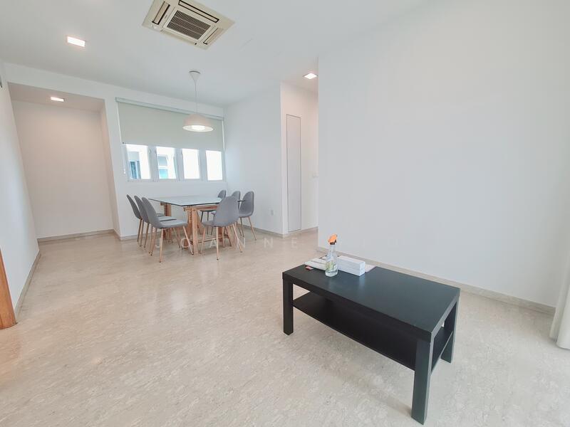 The Merlot, 101 Keng Lee Road, Farrer Park / Serangoon Rd, 2 Bedrooms, 883 sqft, Apartment For Rent, by Joanne Yeo, 21865766 - Living and dining area with cassette aircon - PropertyGuru.com.sg