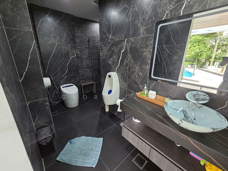 3 Storey Modern Bungalow @ Hillview Garden Estate Bungalow House For Sale at S$ 16,888,000 | PropertyGuru Singapore