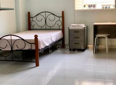 For Rent - 142 Simei Street 2