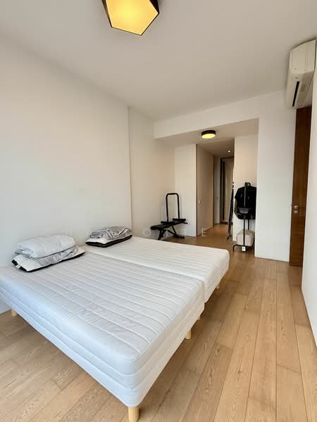 Echelon, 9 Alexandra View, 3 Bedrooms, 1,292 sqft, Condominium For Rent, by Charlotte Ho, 21870398 - PropertyGuru.com.sg