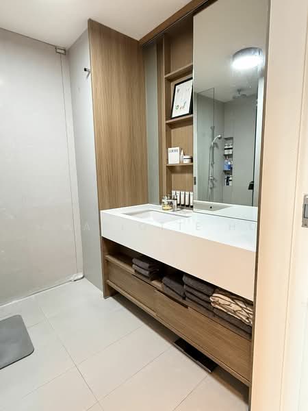 Echelon, 9 Alexandra View, 3 Bedrooms, 1,292 sqft, Condominium For Rent, by Charlotte Ho, 21870398 - PropertyGuru.com.sg