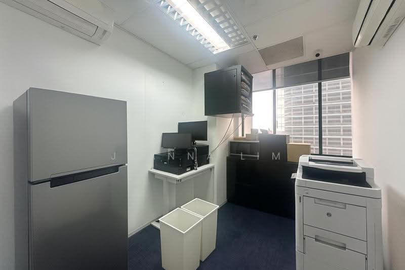 International Plaza, 10 Anson Road, Chinatown / Tanjong Pagar, 1,873 sqft, Office For Rent, by Joanna Lim, 21870434 - Interior - CommercialGuru.com.sg