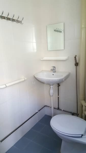 158 Woodlands Street 13, 158 Woodlands Street 13, Room Rental, 142 sqft, HDB Flat For Rent, by Goh Geok Lim Sharon, 21871774 - PropertyGuru.com.sg