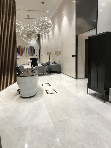 Lobby with Concierge service