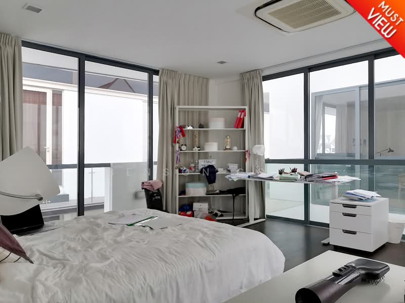 Serangoon Garden Estate ★ Modern Detached with Pool ★, Serangoon Garden Estate, 5 Bedrooms, 7,000 sqft, Detached House For Rent, by Benson Goh, 21872081 - PropertyGuru.com.sg