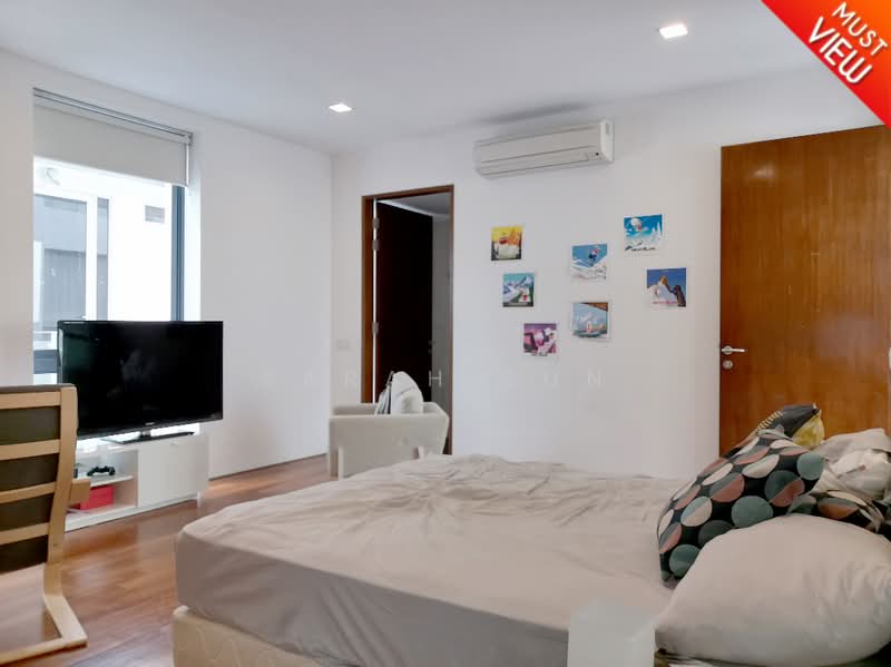 Serangoon Garden Estate ★ Modern Detached with Pool ★, Serangoon Garden Estate, 5 Bedrooms, 7,000 sqft, Detached House For Rent, by Sarah Sun, 21872755 - PropertyGuru.com.sg