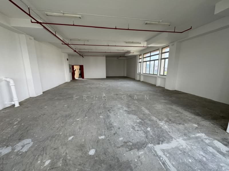 Richfield Industrial Centre, 122 Eunos Avenue 7, 1,518 sqft, Factory / Workshop (B2) For Rent, by Eric Gan, 21873918 - 1,593 sqft Unit - CommercialGuru.com.sg