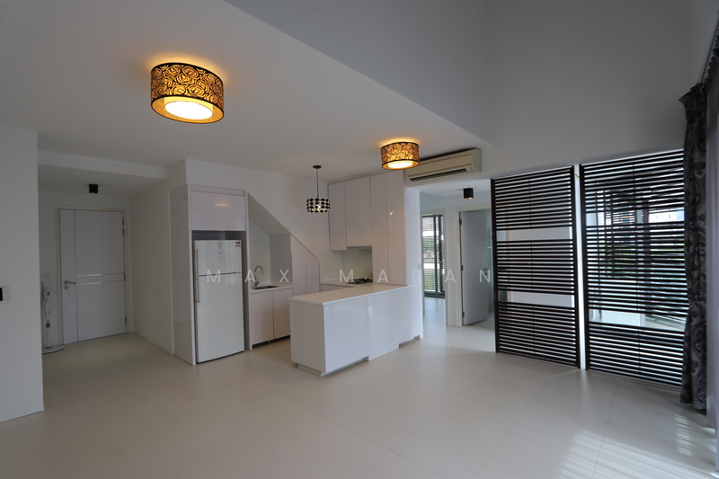 City Studios, 30 Race Course Lane, Farrer Park / Serangoon Rd, 2 Bedrooms, 1,399 sqft, Apartment For Rent, by Max Maran, 21874444 - Living and Dinning - PropertyGuru.com.sg