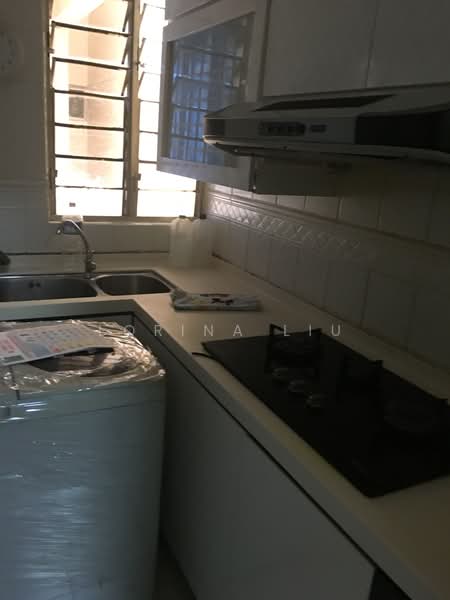 Regent Park, 26 Jalan Lempeng, 2 Bedrooms, 969 sqft, Condominium For Rent, by Lorina Liu, 21875005 - PropertyGuru.com.sg