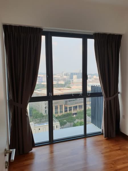 J Gateway, 2 Gateway Drive, 3 Bedrooms, 893 sqft, Condominium For Rent, by Lynn Lau, 21875716 - PropertyGuru.com.sg