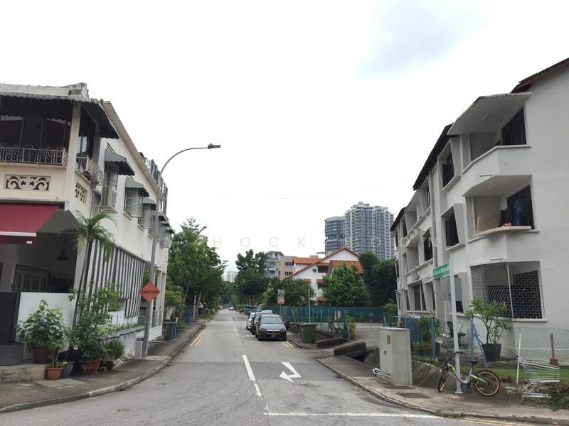 Shrewsbury Walk Up, 29 Shrewsbury Road, 3 Bedrooms, 1118 Sqft, Condos