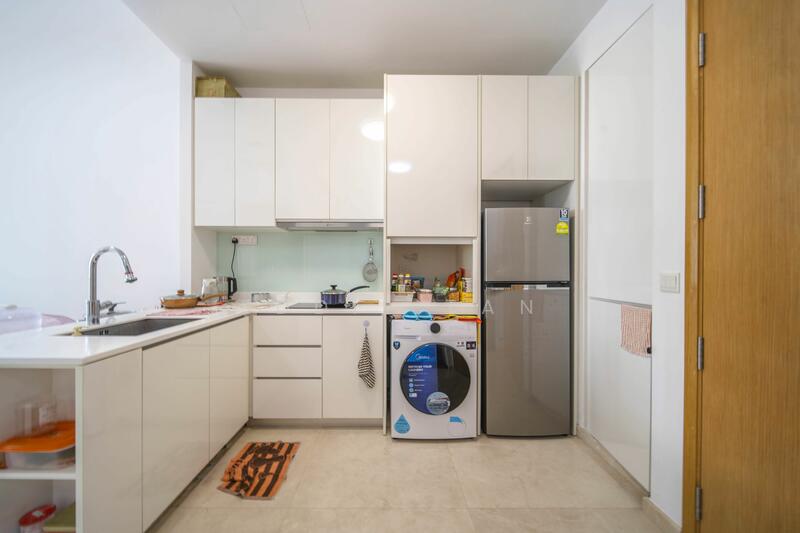 Kingsford Hillview Peak Condominium For Sale at S$ 918,000 | PropertyGuru Singapore